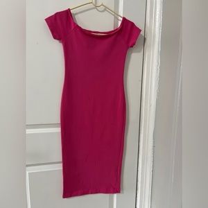 2 Zara dresses pink medium/green small